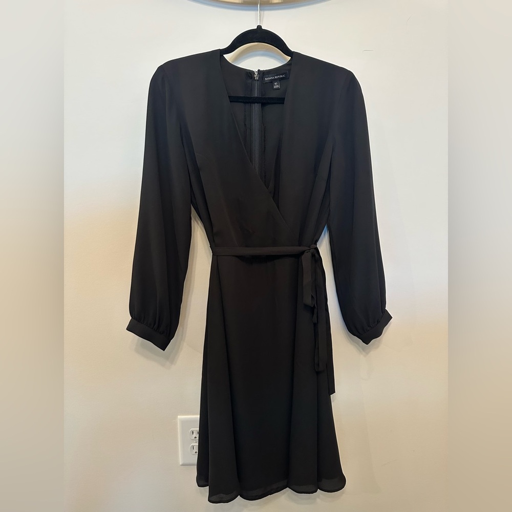 Banana Republic Black Wrap Dress (Size 10)